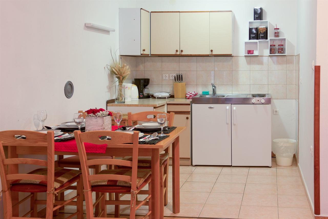 Apartments Marijana 塞尼 外观 照片